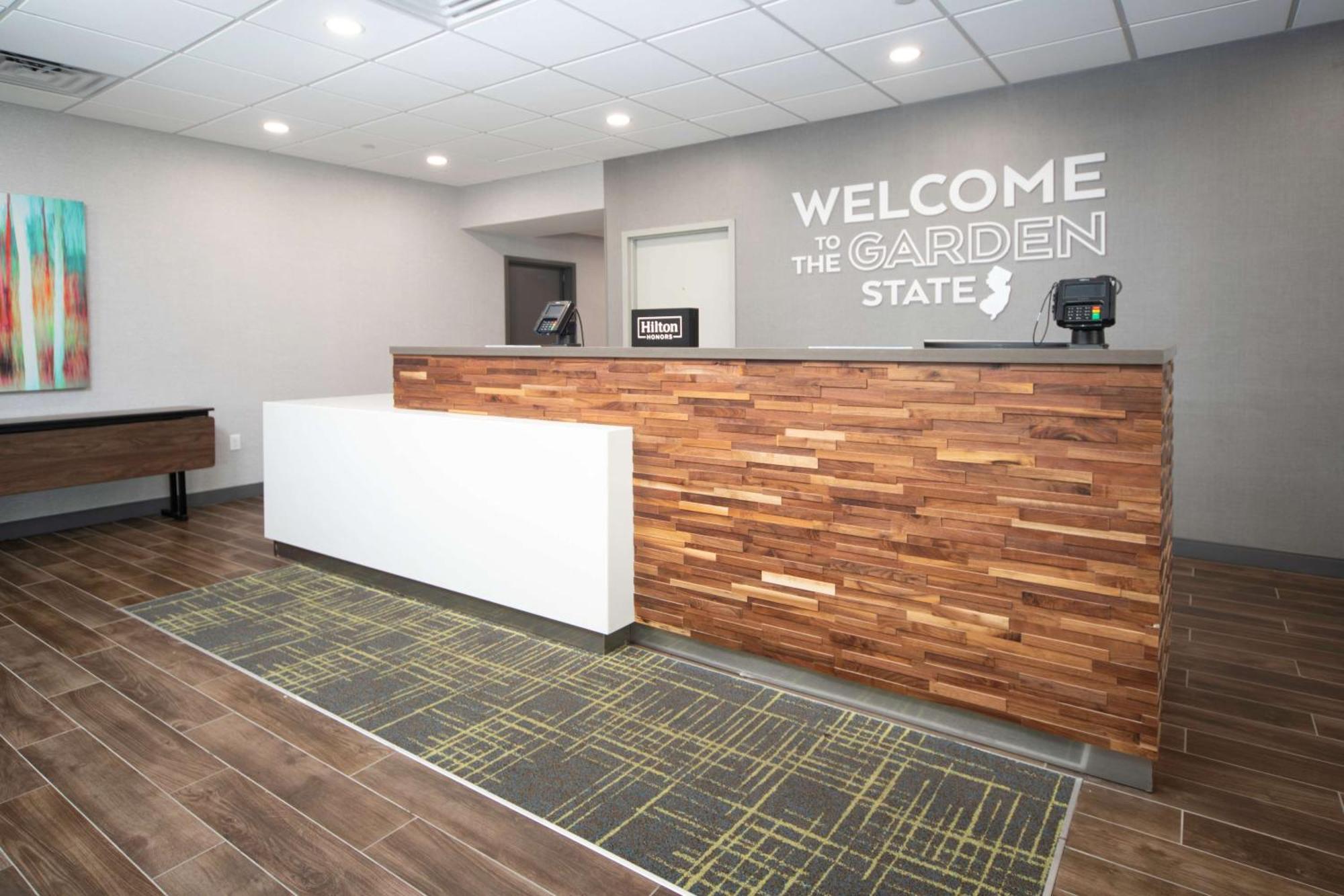 Hampton Inn Egg Harbor Township Atlantic City Exterior photo